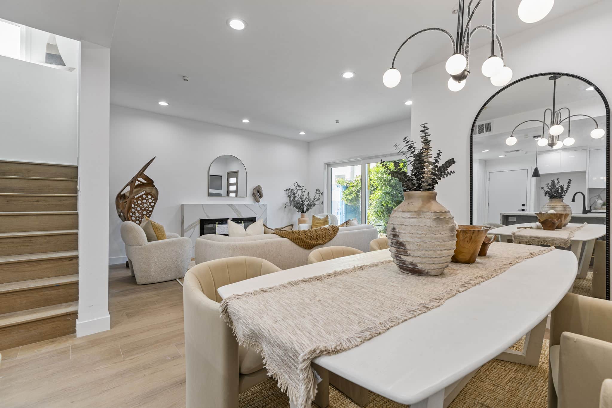 1010 W 23rd-009