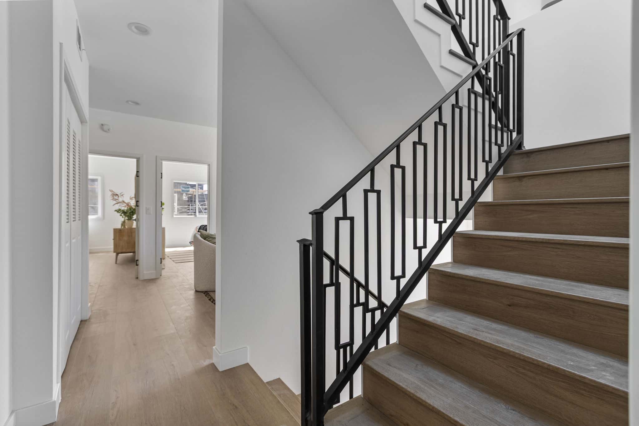 1010 W 23rd-031